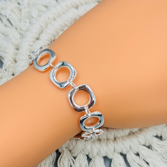 925 Sterling Silver Round Ring Charm Chain Bracelet - Picture 4 of 8